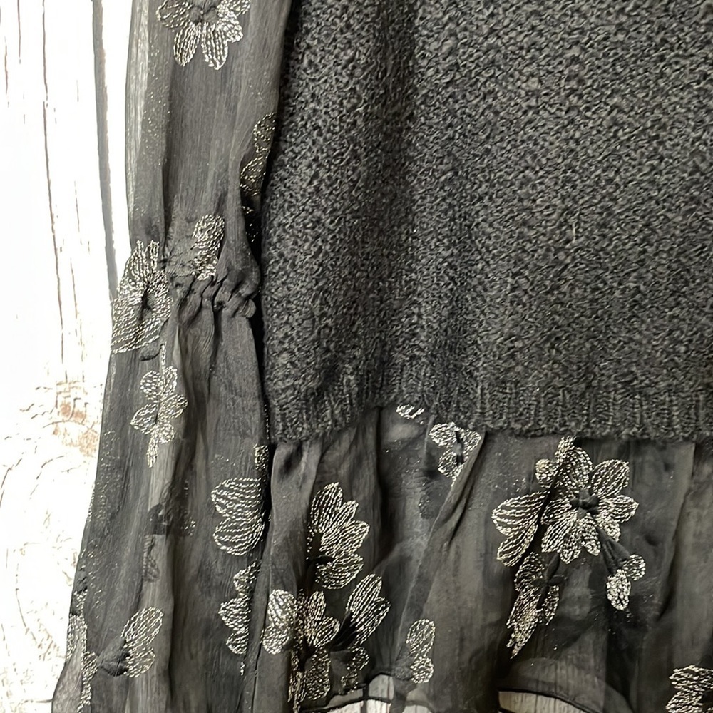 Anthropologie layered look top size small. NWT.​​​ - Picture 4 of 10
